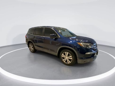 Used 2016 Honda Pilot EX image 2