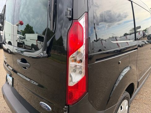 Used 2019 Ford Transit Connect XL FWD image 33