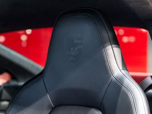 Used 2022 Porsche 911 Turbo S image 6