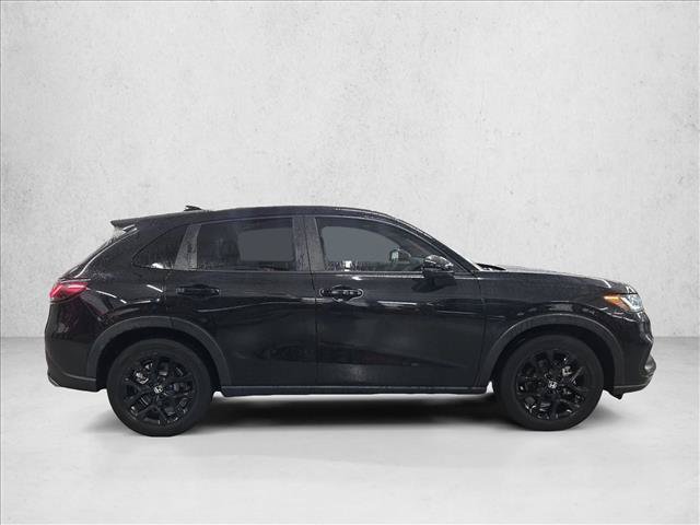 Used 2025 Honda HR-V Sport image 4