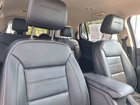 Used 2023 GMC Acadia Denali FWD image 29