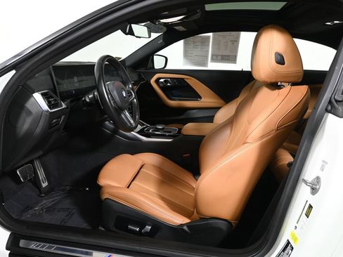 Used 2024 BMW M240i xDrive Coupe AWD/4WD image 3
