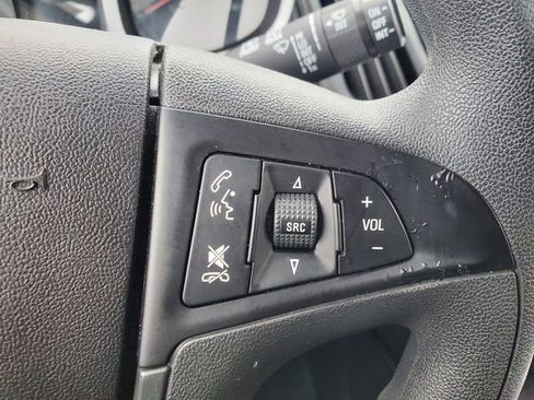 Used 2015 Chevrolet Equinox LS image 23