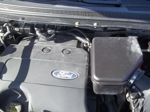 Used 2012 Ford Edge SE image 11