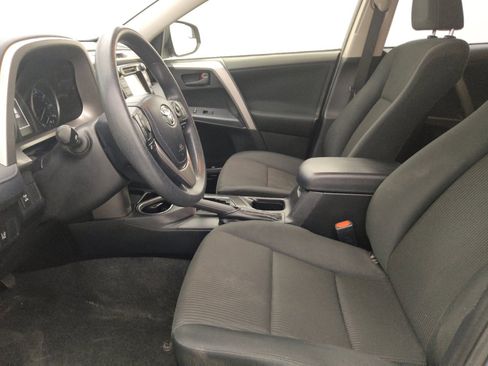 Used 2018 Toyota RAV4 LE w/ All Weather Liner Package AWD/4WD image 17