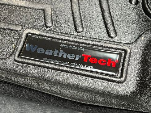 Used 2020 Mercedes-Benz E 450 4MATIC Sedan image 12