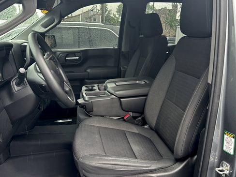 Used 2022 Chevrolet Silverado 1500 Custom Trail Boss w/ Safety Confidence Package AWD/4WD image 8