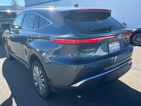 Used 2021 Toyota Venza XLE AWD/4WD image 6