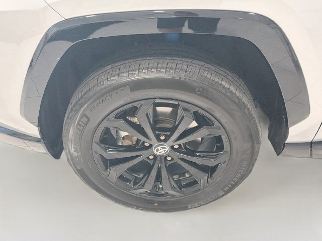 Used 2024 Toyota RAV4 XSE AWD/4WD image 23