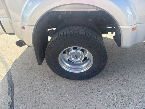 Used 2017 Ford F350 Lariat w/ Chrome Package AWD/4WD image 17