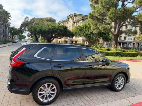 Used 2025 Honda CR-V EX-L image 29