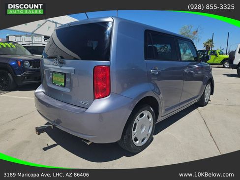 Used 2009 Scion xB FWD image 6