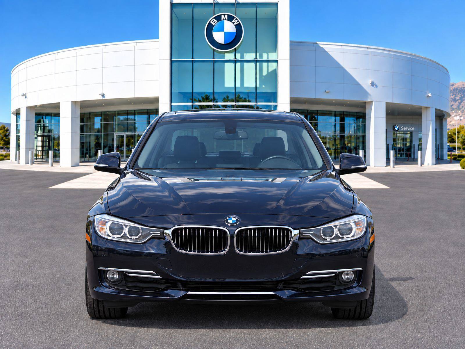 Used 2014 BMW 328d xDrive Sedan AWD/4WD image 2