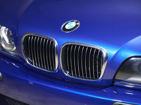Used 2002 BMW M5 RWD image 24