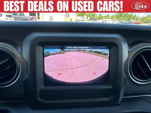 Used 2023 Jeep Wrangler Sport AWD/4WD image 13