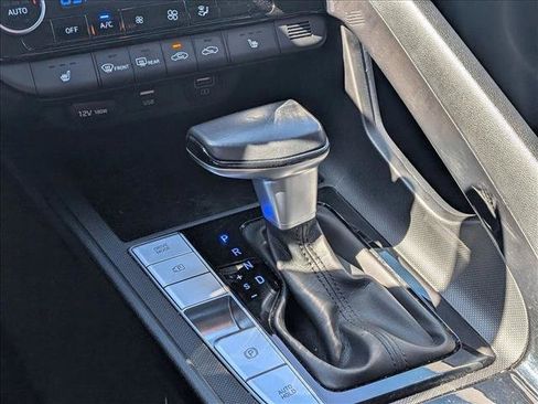 Used 2021 Hyundai Elantra Limited w/ Cargo Package image 13