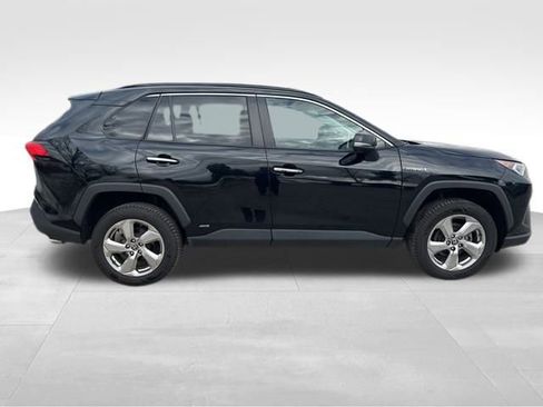Used 2021 Toyota RAV4 Limited image 7