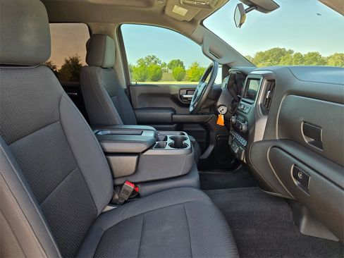 Used 2020 Chevrolet Silverado 1500 Custom w/ Custom Value Package image 23