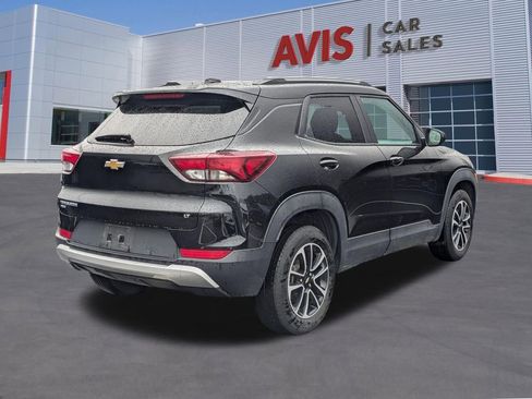 Used 2025 Chevrolet TrailBlazer LT AWD/4WD image 6