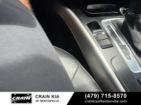 Used 2009 Audi A4 2.0T Premium FWD image 14