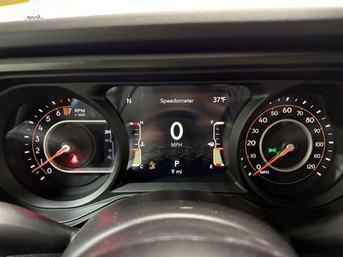 New 2026 Jeep Gladiator Sahara image 19