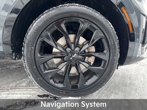 Used 2023 Kia Sorento SX image 11