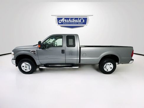 Used 2009 Ford F250 XLT AWD/4WD image 4