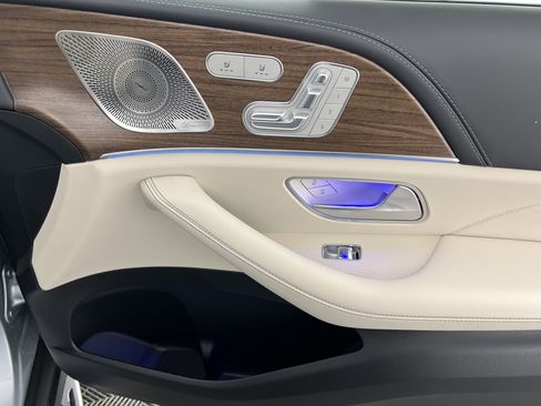 New 2026 Mercedes-Benz GLE 63 AMG S image 25