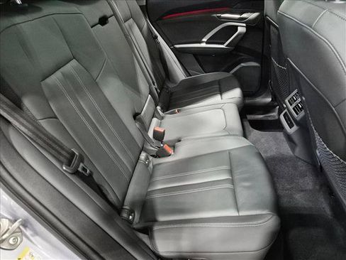 Used 2025 Audi Q5 Premium AWD/4WD image 21