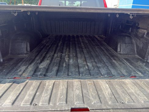 Used 2021 GMC Sierra 1500 SLT w/ SLT Premium Package AWD/4WD image 9