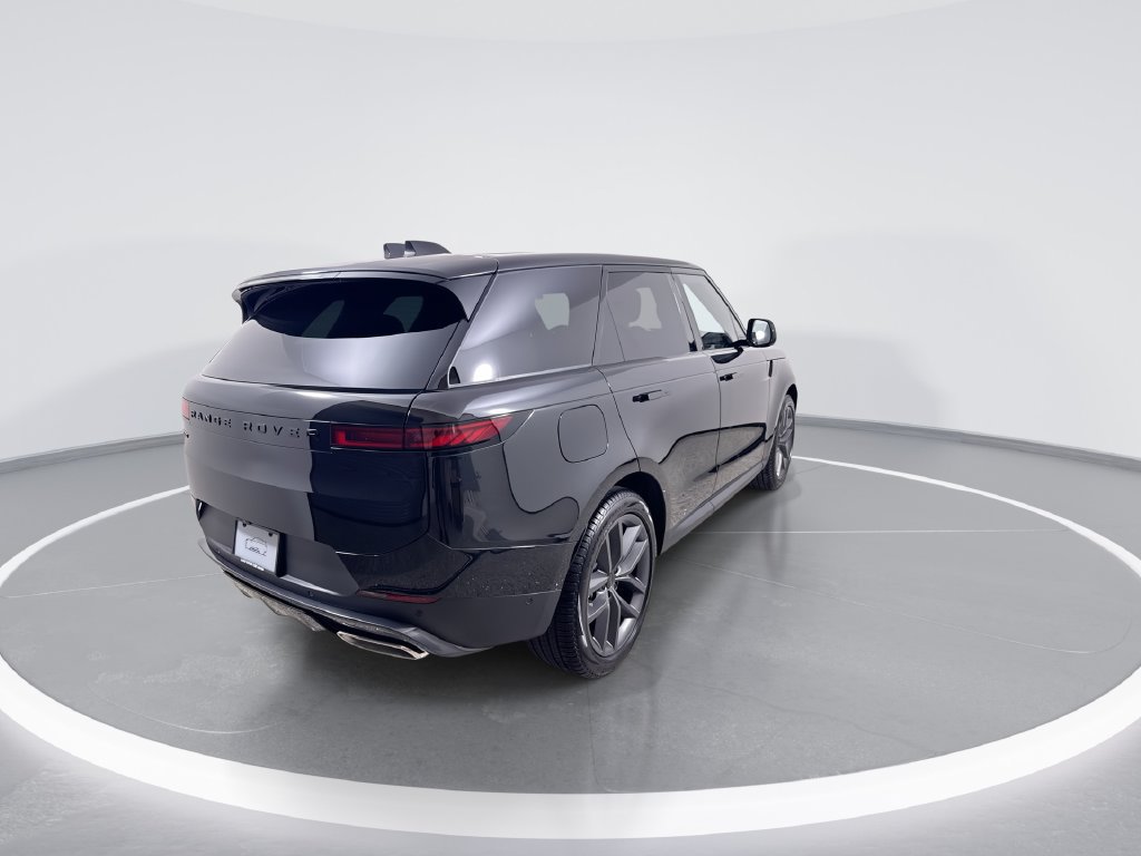 New 2027 Land Rover Range Rover Sport SE AWD/4WD image 8