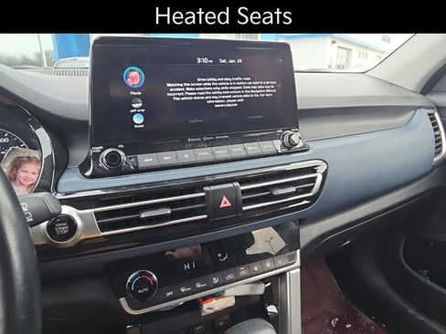 Used 2023 Kia Seltos Nightfall Edition image 8