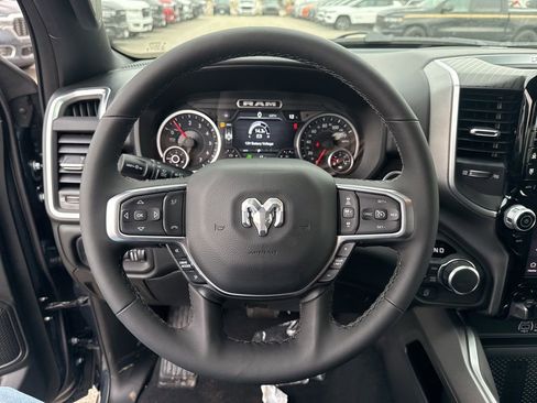 New 2026 RAM 1500 4x4 Crew Cab image 10