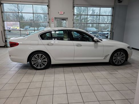 Used 2018 BMW 530i xDrive image 7