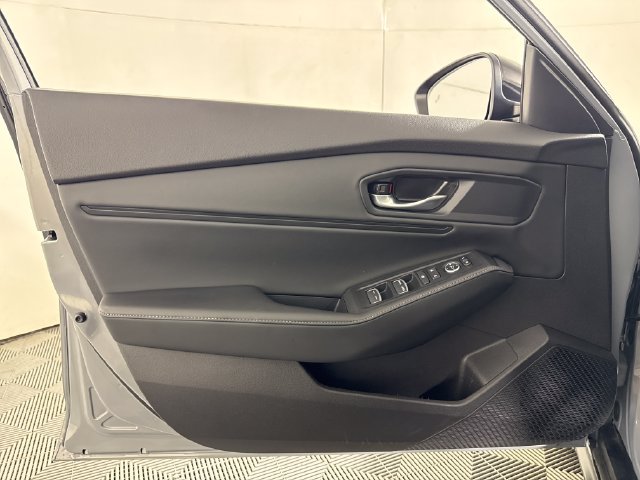 Used 2025 Honda Accord Sport image 28