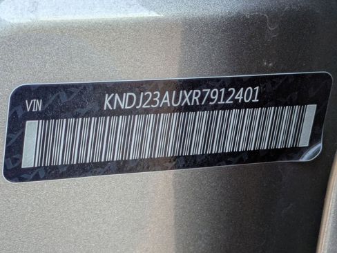 Used 2024 Kia Soul LX w/ Option Group 015 image 29