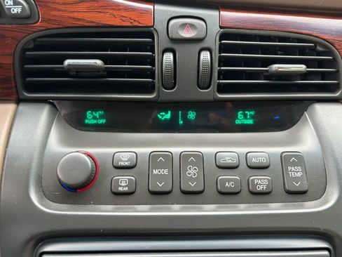 Used 2005 Cadillac De Ville FWD image 21