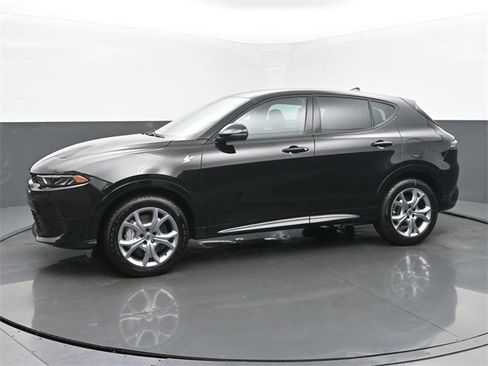 New 2025 Dodge Hornet R/T image 2