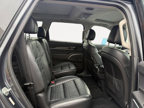 Certified 2021 Kia Telluride SX w/ SX Prestige Package image 18