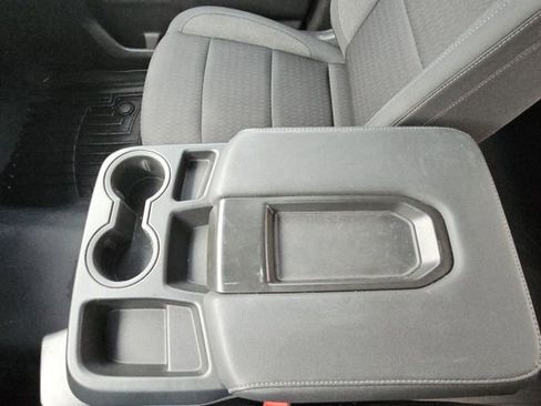 Used 2024 Chevrolet Silverado 2500 Custom w/ Custom Value Package image 46