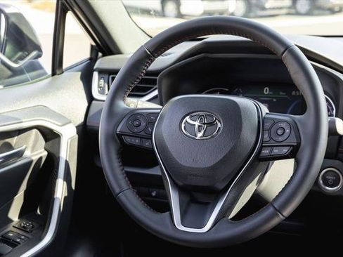 Used 2025 Toyota RAV4 SE w/ Weather & Moonroof Package AWD/4WD image 24