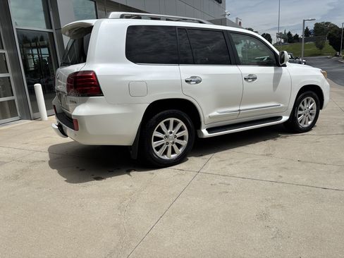 Used 2008 Lexus LX 570 4WD image 6