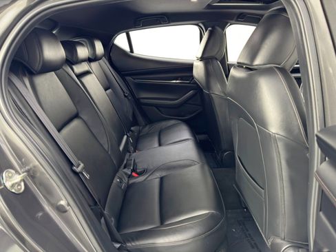 Used 2021 MAZDA MAZDA3 s image 36