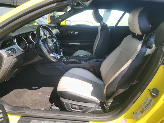 Used 2021 Ford Mustang Premium RWD image 3