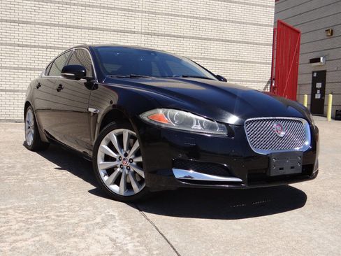 Used 2014 Jaguar XF 3.0 image 1