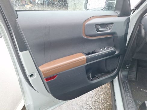 Used 2022 Ford Bronco Sport Outer Banks w/ Tech Package image 7