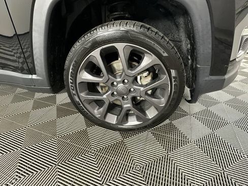 Used 2021 Jeep Compass Latitude w/ Sun and Sound Group AWD/4WD image 33