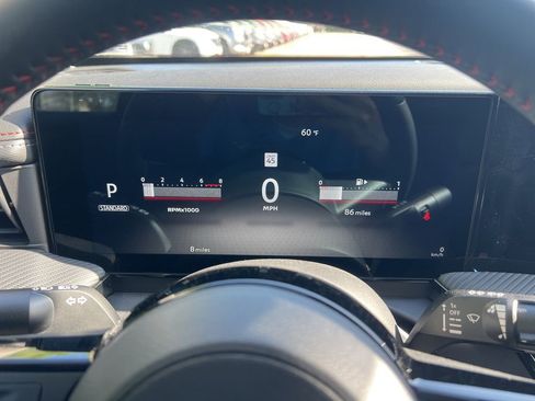 New 2025 Nissan Kicks SR image 14