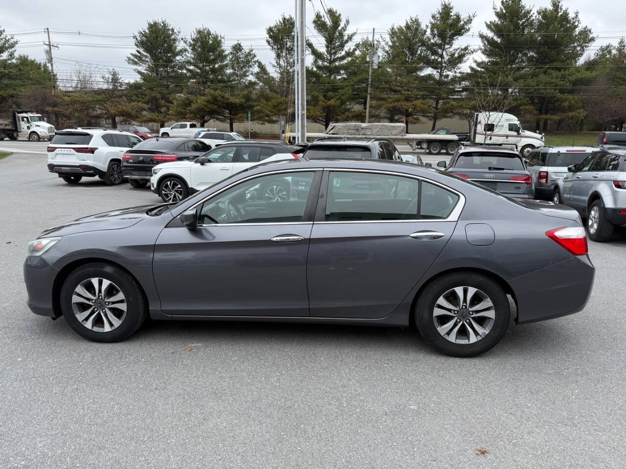 Used 2013 Honda Accord LX image 7