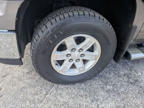 Used 2013 GMC Sierra 1500 SLE w/ Power Tech Package image 9